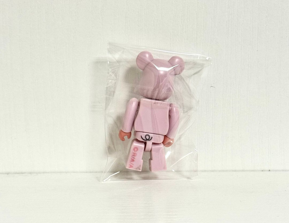 [한정판]베어브릭 - 25탄 액셀월드 돼지(히어로) 이미지