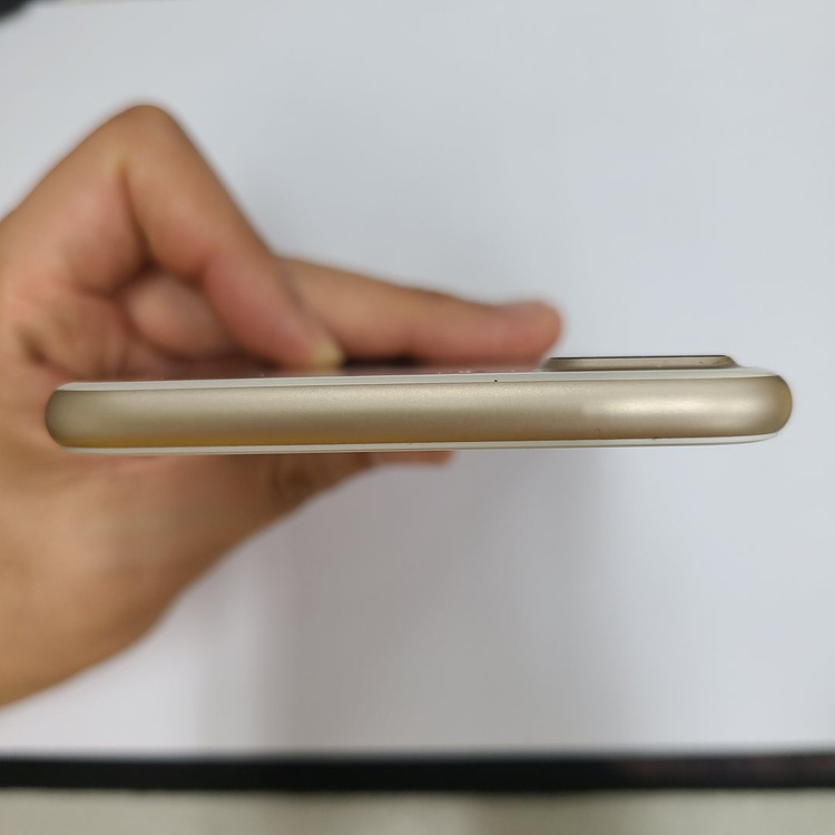 아이폰 7플러스 32 골드 AA급 배터리100% 205891 이미지