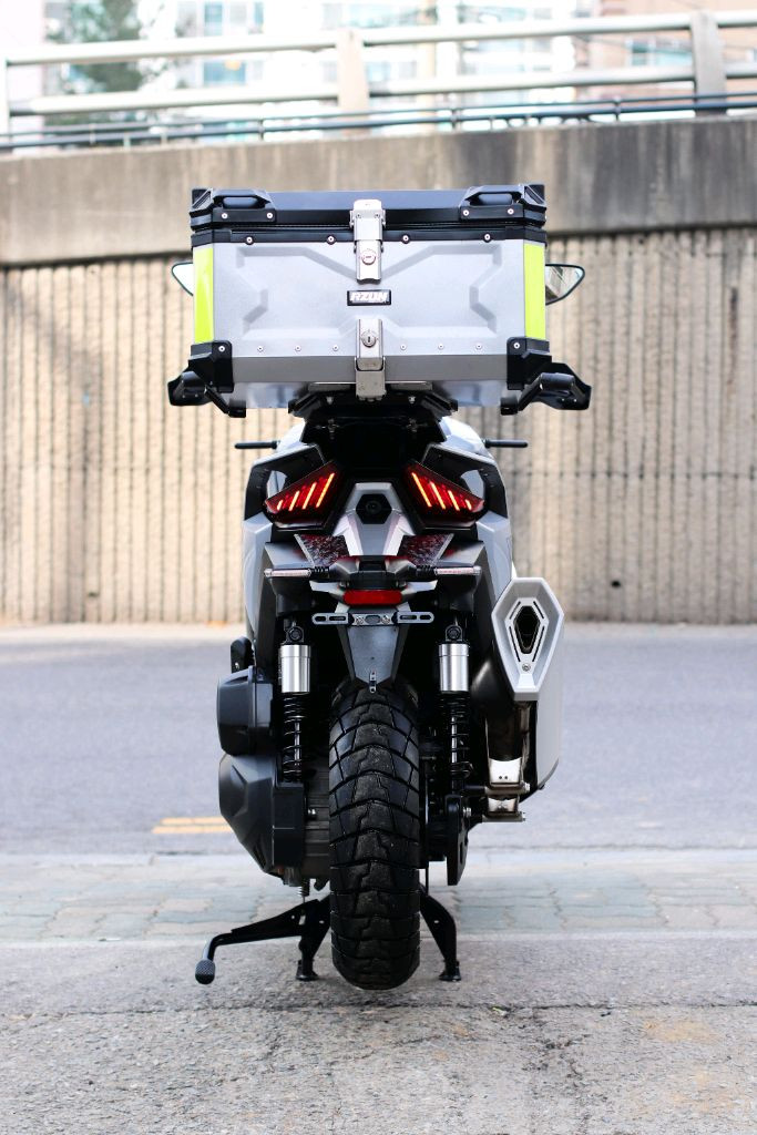 존테스368g 2026년식 5566km 신차급 오토바이 판매합니다 이미지