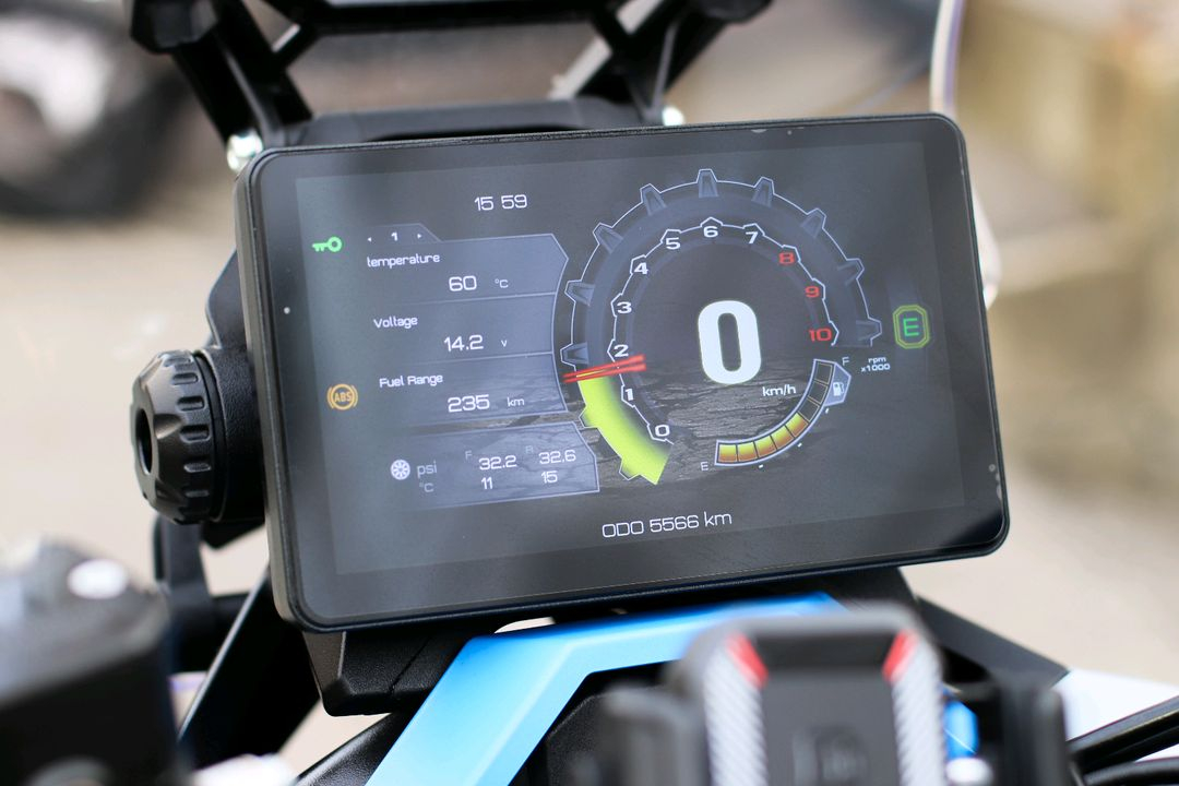 존테스368g 2026년식 5566km 신차급 오토바이 판매합니다 이미지