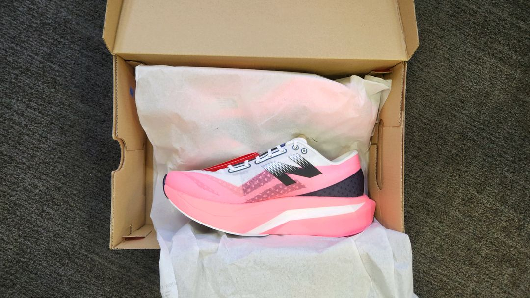 뉴발란스 퓨어셀 sc 엘리트 v4 265 D 공홈제품 이미지