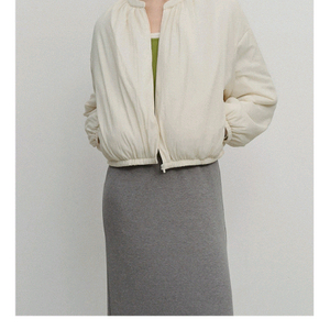 공드린 클루패딩점퍼 크림 텍있는 새상품 이미지