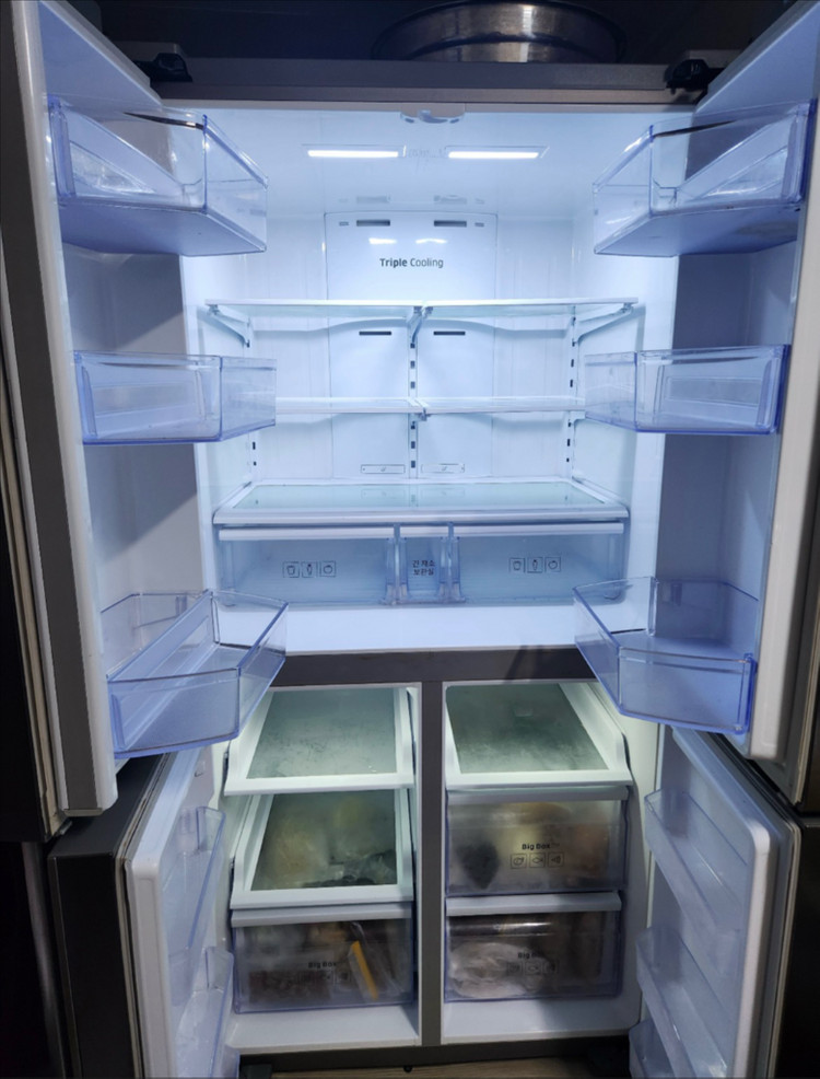 삼성 4도어 냉장고 판매합니다 배송비 포함 이미지