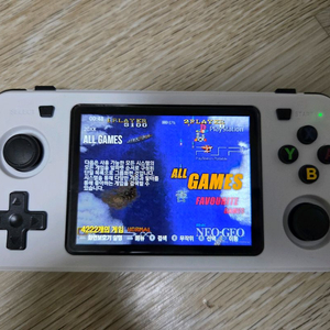 R36H (R36S 가로형) 화이트, 64GB, 한방팩, 휴대용 레트로 게임기 이미지