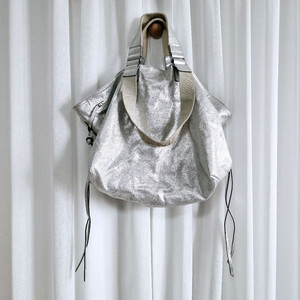 이자벨 마랑 양가죽 메탈릭실버 숄더백 토트백 핸드백 가방 (상태좋음) 이미지