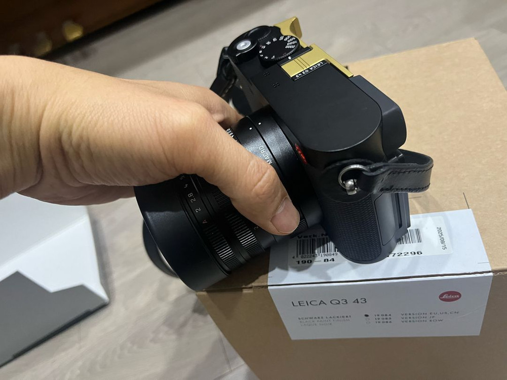 라이카 q3 43 이미지