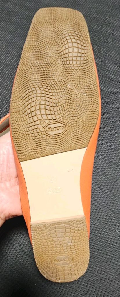 르베이지 로퍼 240 새제품 이미지