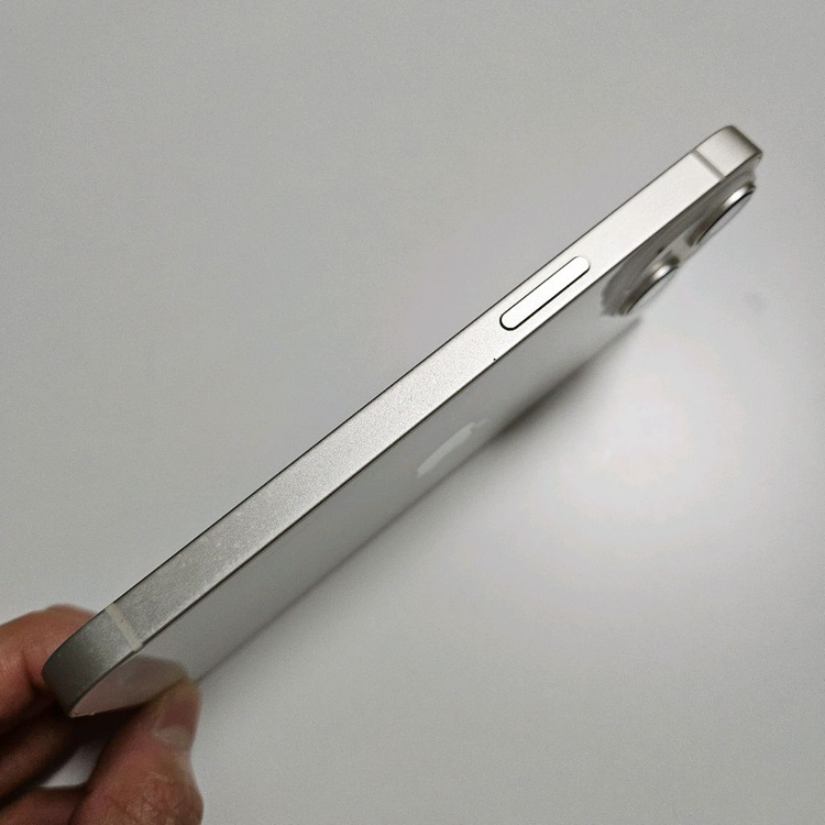 아이폰14 256GB 79% 블투X 이미지