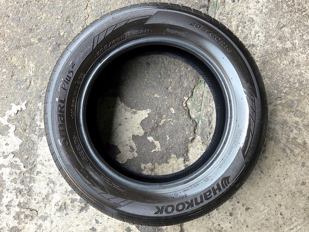 2056016 205 60 16 한국 라우펜 타이어 셋트 팝니다 이미지