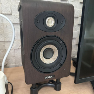 FOCAL SHAPE40 모니터 스피커 판매 이미지