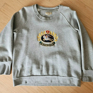 버버리 맨투맨 100-105 이미지