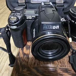니콘 쿨픽스 8700 카메라 + 가방 + 렌즈 이미지