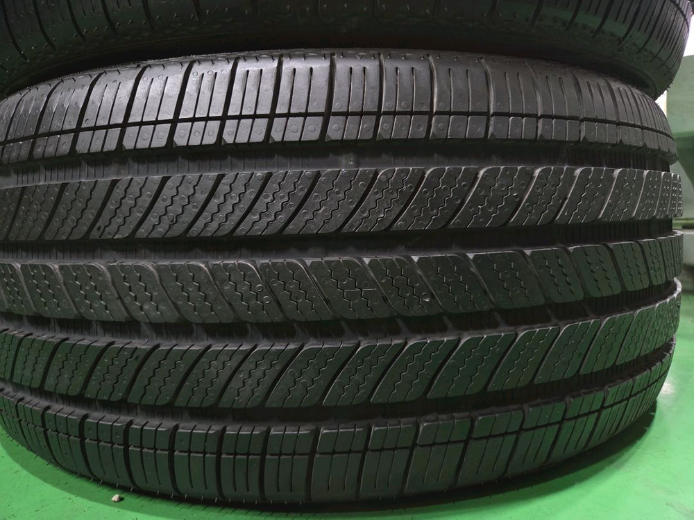 255 35 21 브리지스톤 중고 타이어 신품급 두개 이미지