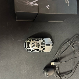 Beast x Pro medium 짐미듐 이미지