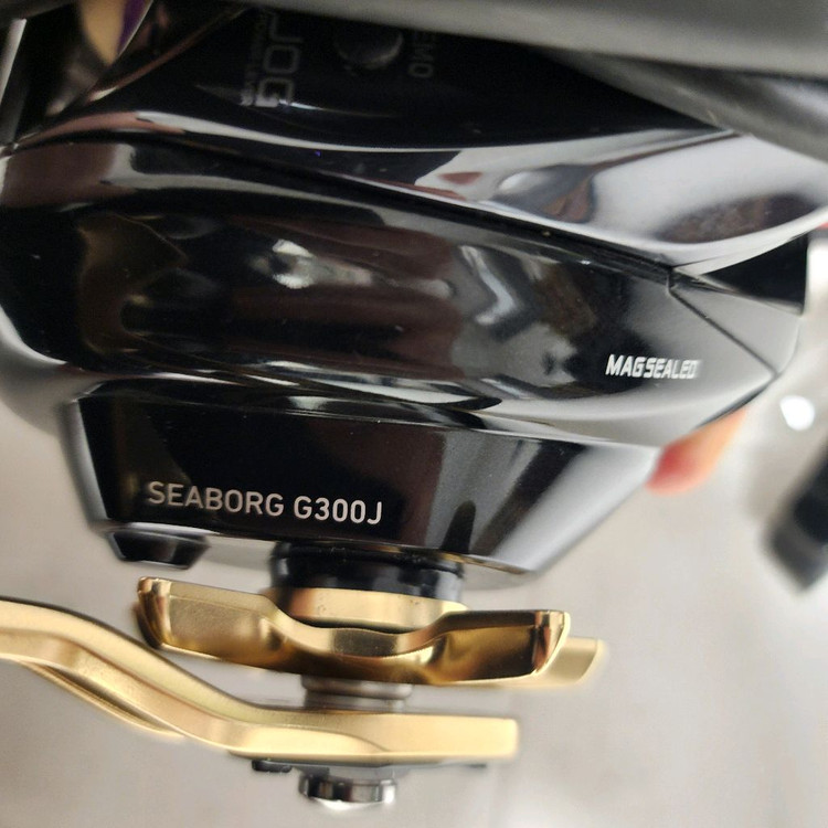 다이와 시보그 G300J 전동릴 이미지