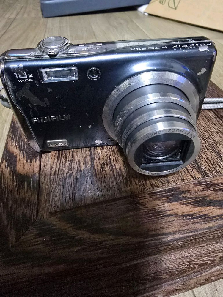 부품용 후지필름 F70EXR 디카 이미지