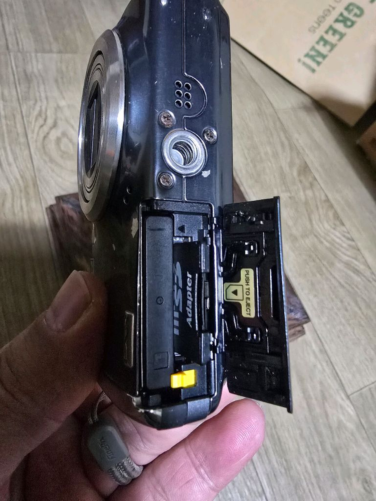 부품용 후지필름 F70EXR 디카 이미지