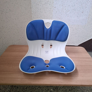 커블체어 와이더 블루,레드 (개당9000) 판매합니다~~ 이미지