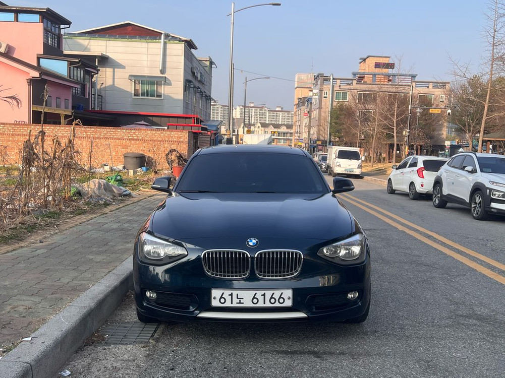 bmw 118d 어반 13년식 이미지