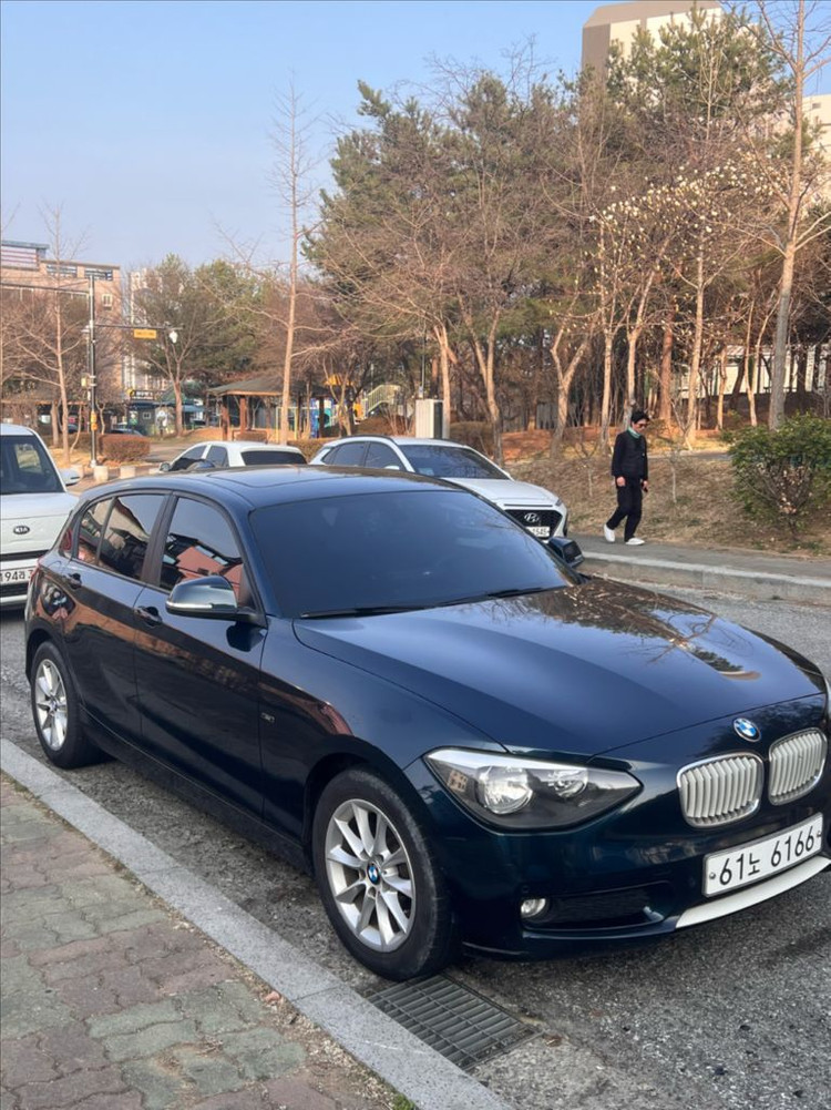 bmw 118d 어반 13년식 이미지