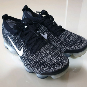 나이키에어 베이퍼맥스 플라이니트3오레오 255 이미지