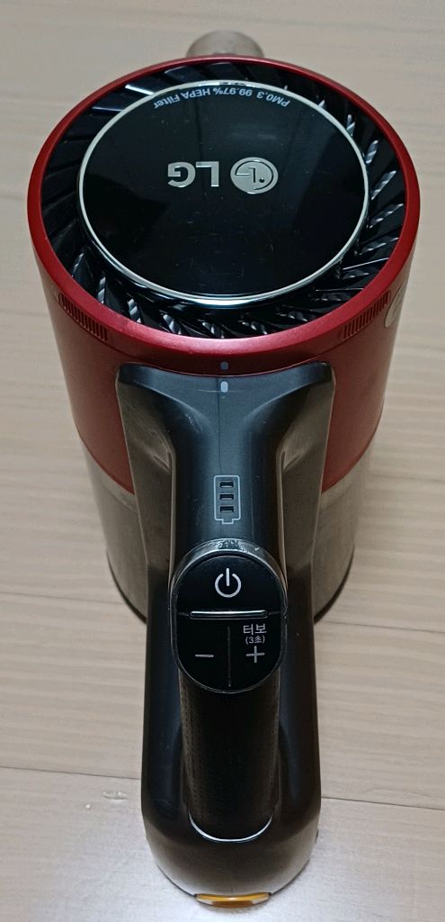 lg a9 코드제로 무선청소기 본체 배터리 포함 이미지