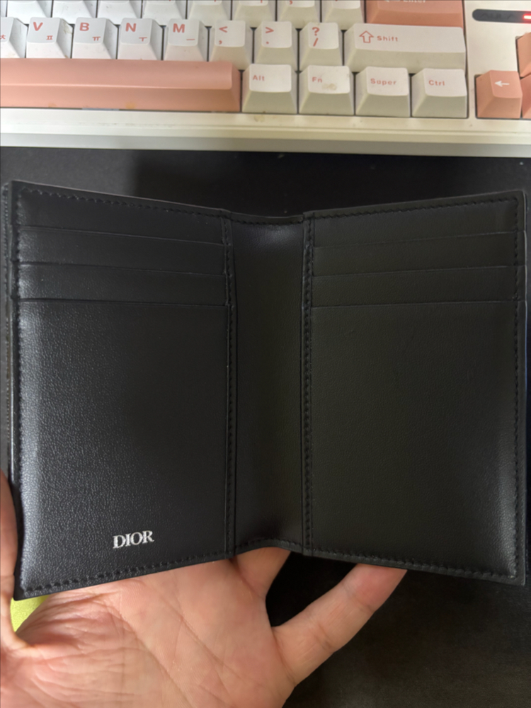 디올 오블리크 오거나이저 이미지