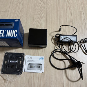 인텔 미니pc 팝니다. NUC 미니pc 이미지