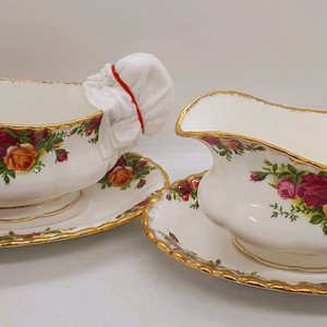 앤틱 영국로얄알버트 황실장미 그레비보트 개당값(미사용) 이미지