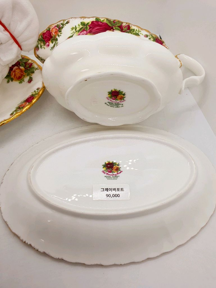 앤틱 영국로얄알버트 황실장미 그레비보트 개당값(미사용) 이미지