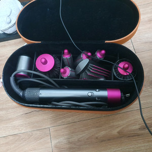 다이슨 에어랩 니켈푸시아 이미지