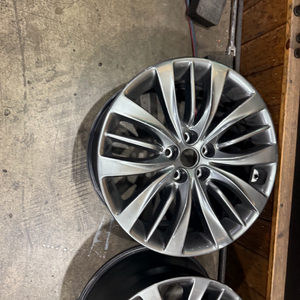 g80 19인치 순정휠 이미지