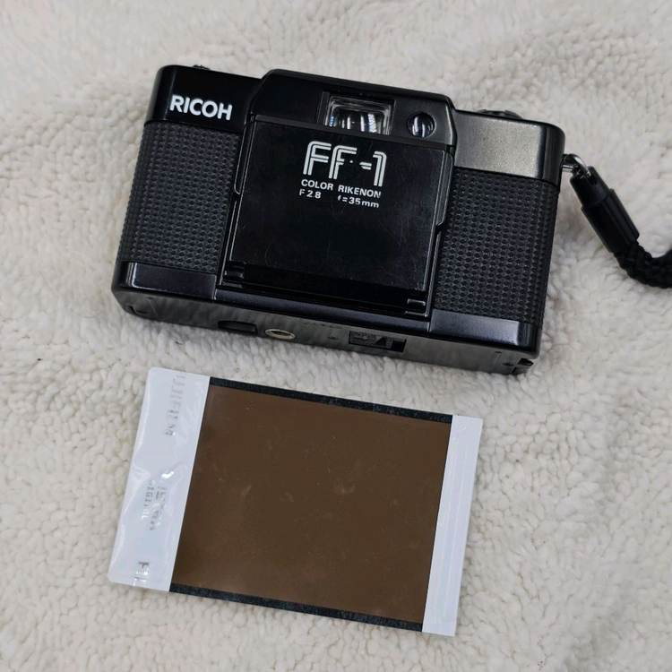 리코 Ricoh FF-1 목측식 필름카메라 필카 빈티지 소형 토이 카메라 이미지