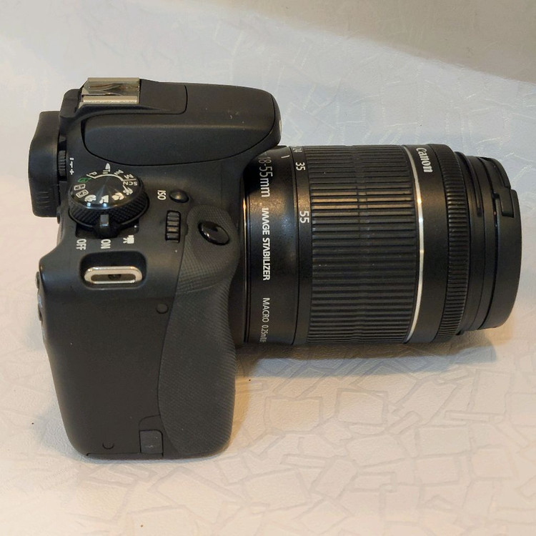 캐논정품 EOS 100D 18-55mm 컷수 4743컷 이미지