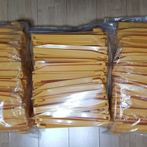 [새상품] 플라스틱 단조팩 23cm , 텐트못 80개 세트 싸게팝니다. 이미지
