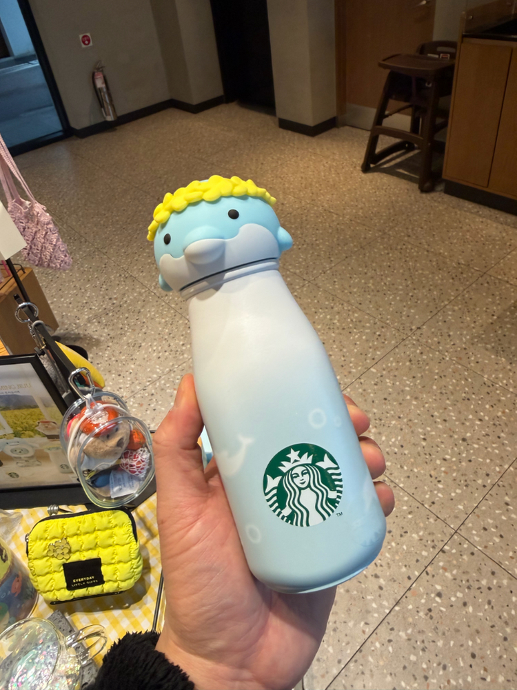 스타벅스 제주 특화 엠디 스타벅스 제주 돌고래 베어리스타 콜드컵 스타벅스 제주 이미지