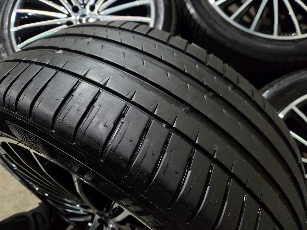 벤츠 W254 GLC 신형마차 20인치 정품 휠타이어 이미지