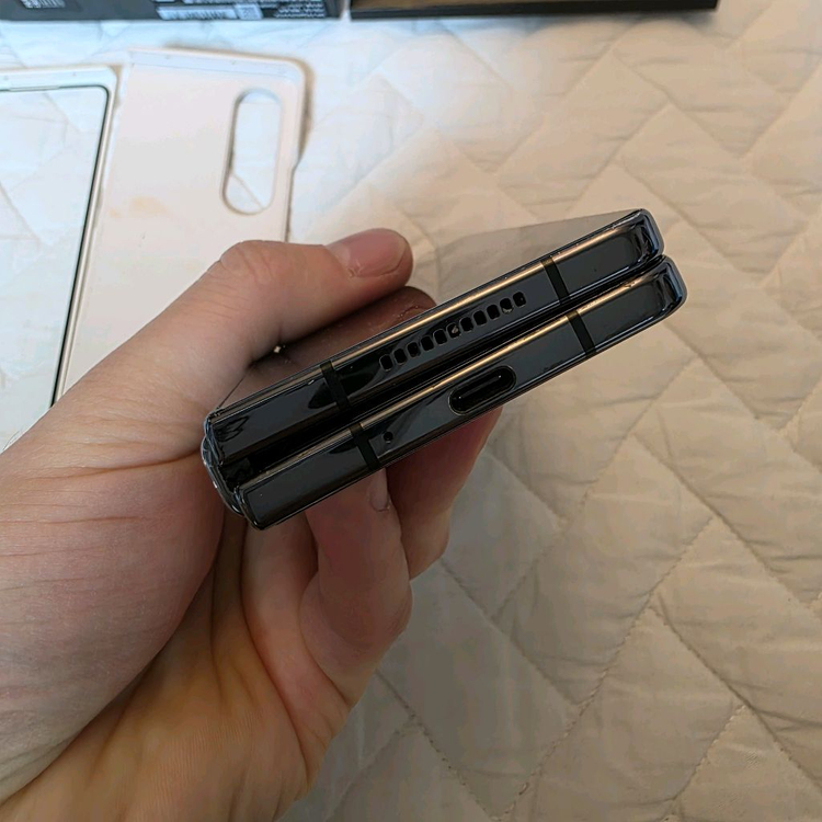 삼성 갤럭시 Z폴드4 256Gb , 케이스, 필름, 박스 이미지