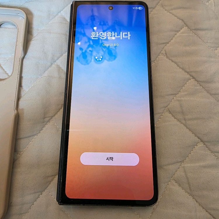 삼성 갤럭시 Z폴드4 256Gb , 케이스, 필름, 박스 이미지