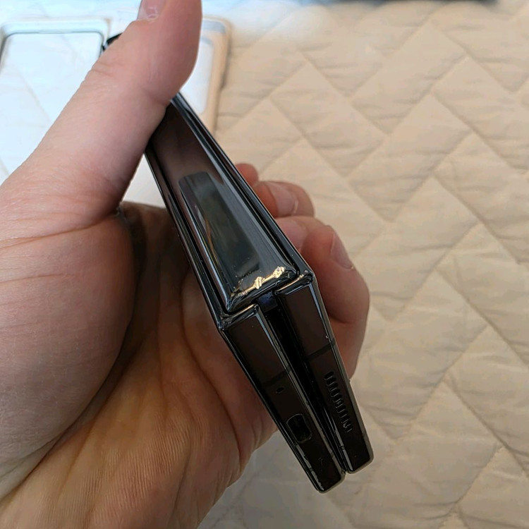 삼성 갤럭시 Z폴드4 256Gb , 케이스, 필름, 박스 이미지