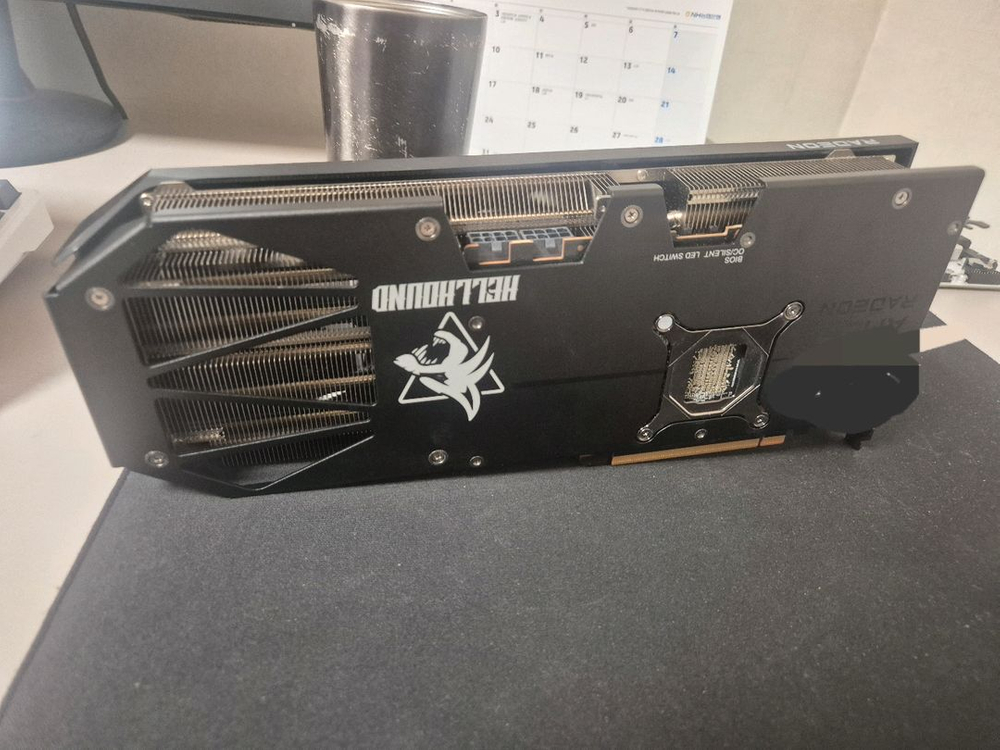 9070xt 파워컬러 헬하운드 이미지