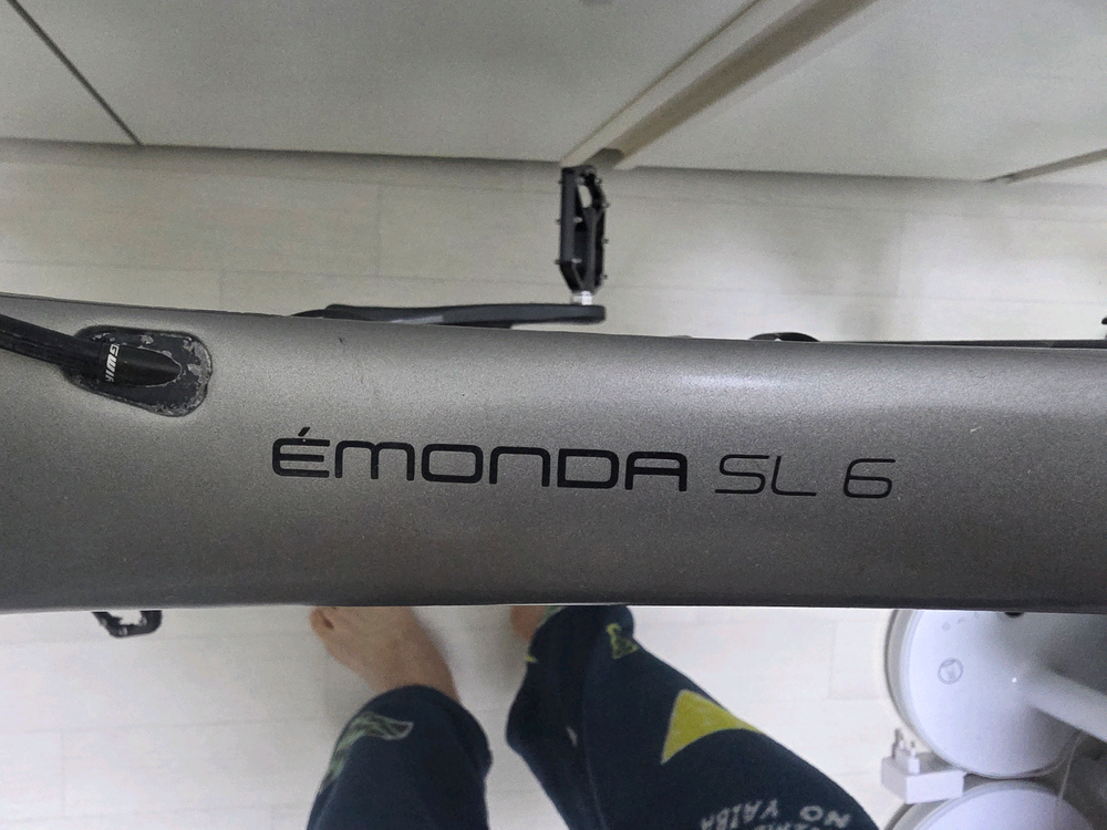 트렉 에몬다SL6 풀카본프레임 카본휠셋 로드팝니다 이미지