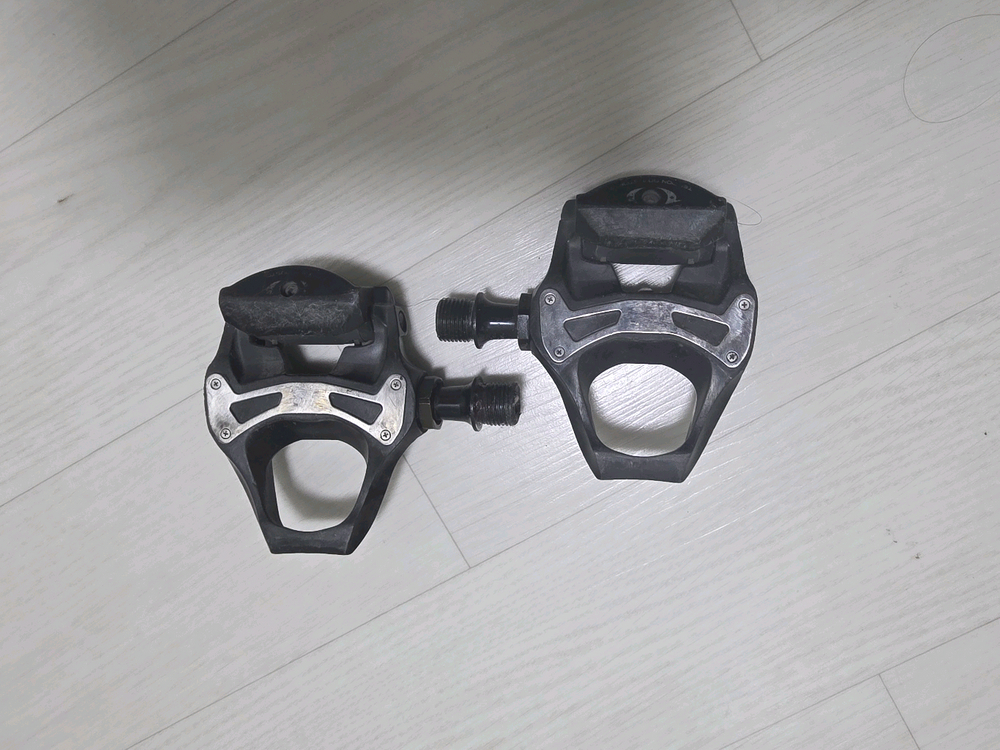 트렉 에몬다SL6 풀카본프레임 카본휠셋 로드팝니다 이미지