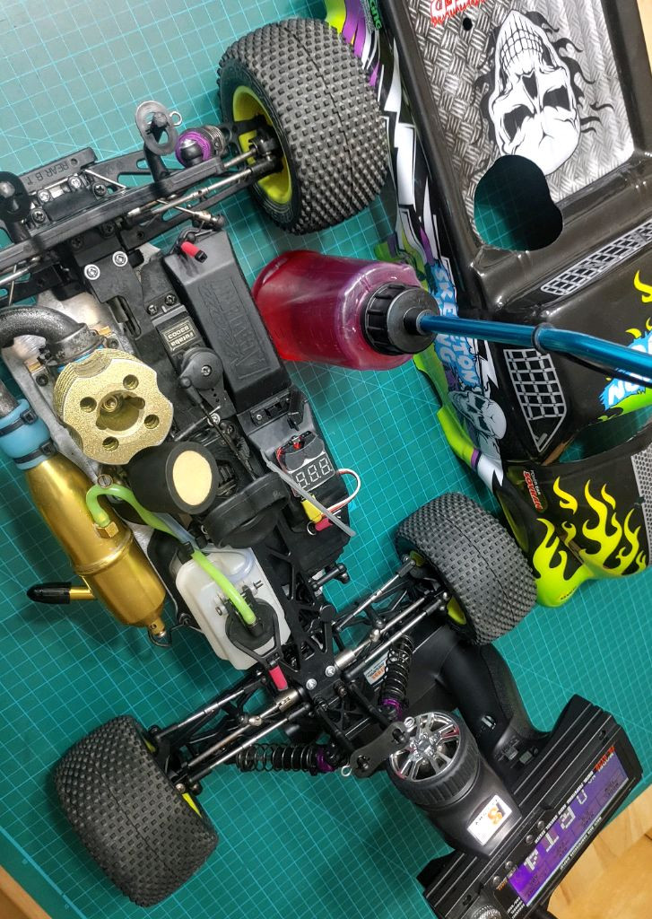 *각종교신가능*니트로엔진1/10RC카RT4-GP(튜닝UP버전)4WD알씨카풀셋~바람에언덕에서 이미지