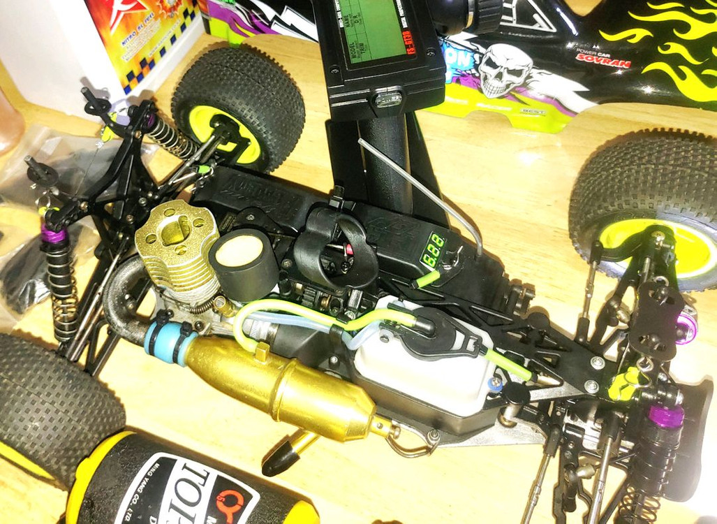 *각종교신가능*니트로엔진1/10RC카RT4-GP(튜닝UP버전)4WD알씨카풀셋~바람에언덕에서 이미지