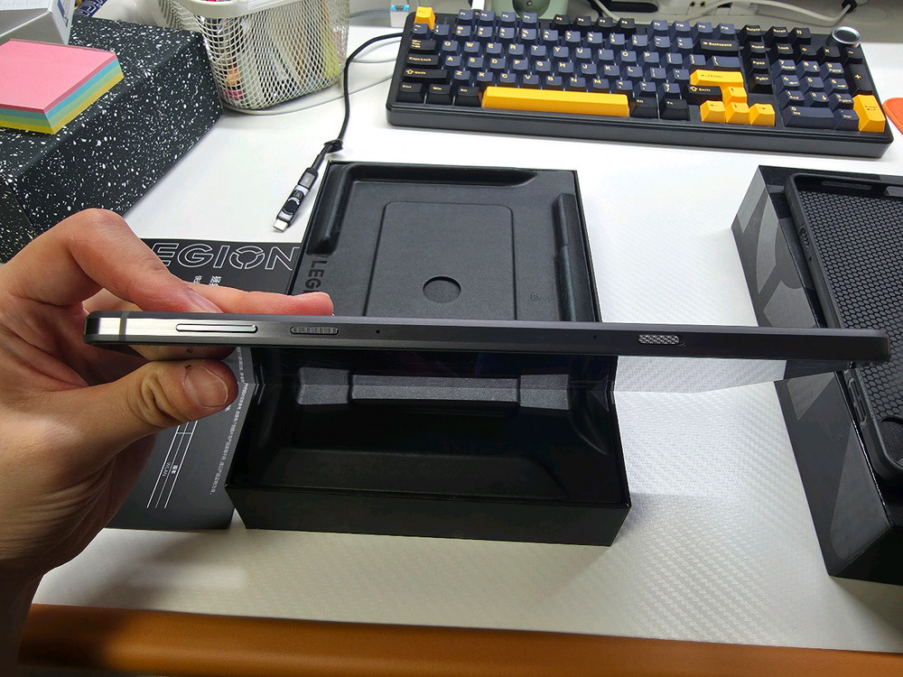 y700 1세대, 256gb 12g 이미지