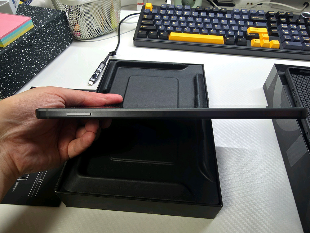 y700 1세대, 256gb 12g 이미지