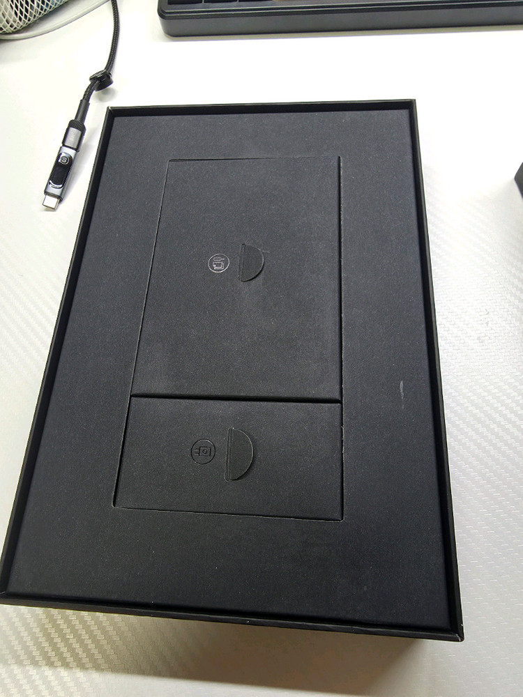 y700 1세대, 256gb 12g 이미지