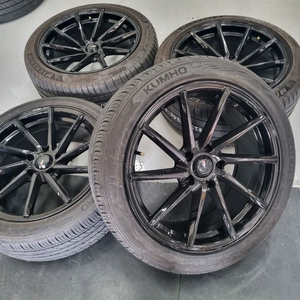 사제 18인치 휠타이어 팝니다 이미지