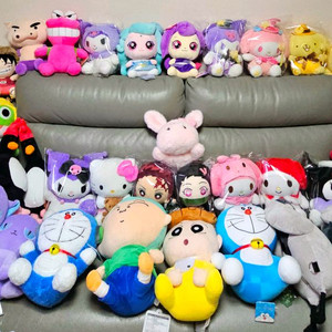 (일괄)중형인형35개 싸게 팔아요(산리오,티니핑,포켓몬,맥그로우, 귀칼, 짱구,도라에몽,케로로,기로로 등) 이미지
